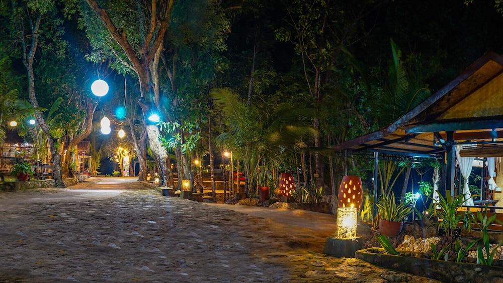 Villa Khadine Grand Vista Resort Coron Exteriér fotografie