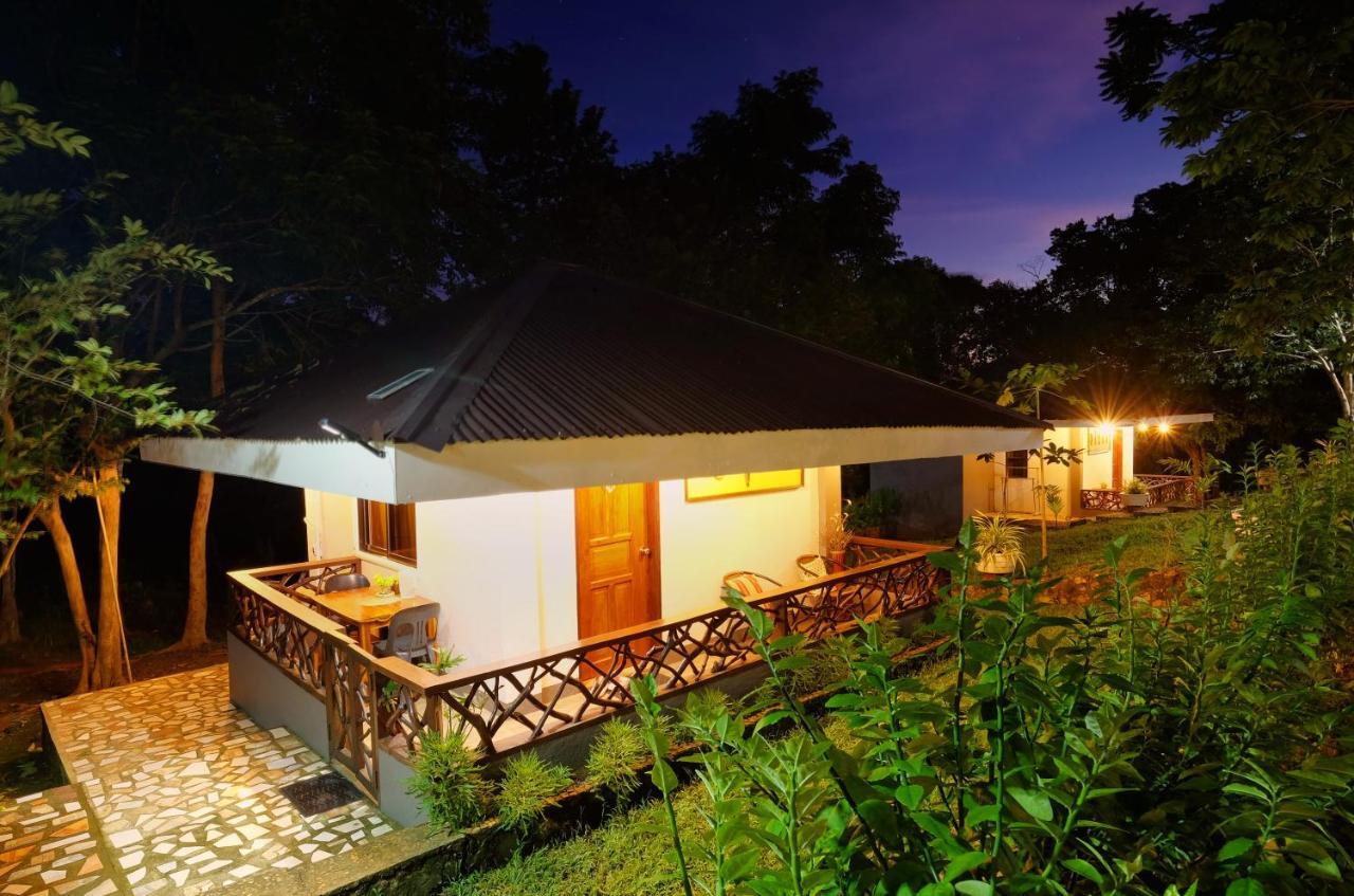Villa Khadine Grand Vista Resort Coron Exteriér fotografie