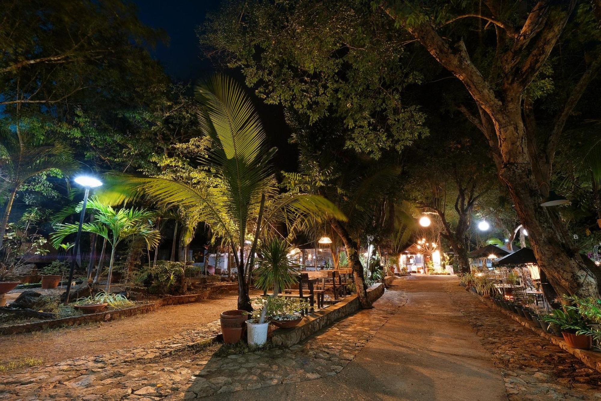 Villa Khadine Grand Vista Resort Coron Exteriér fotografie